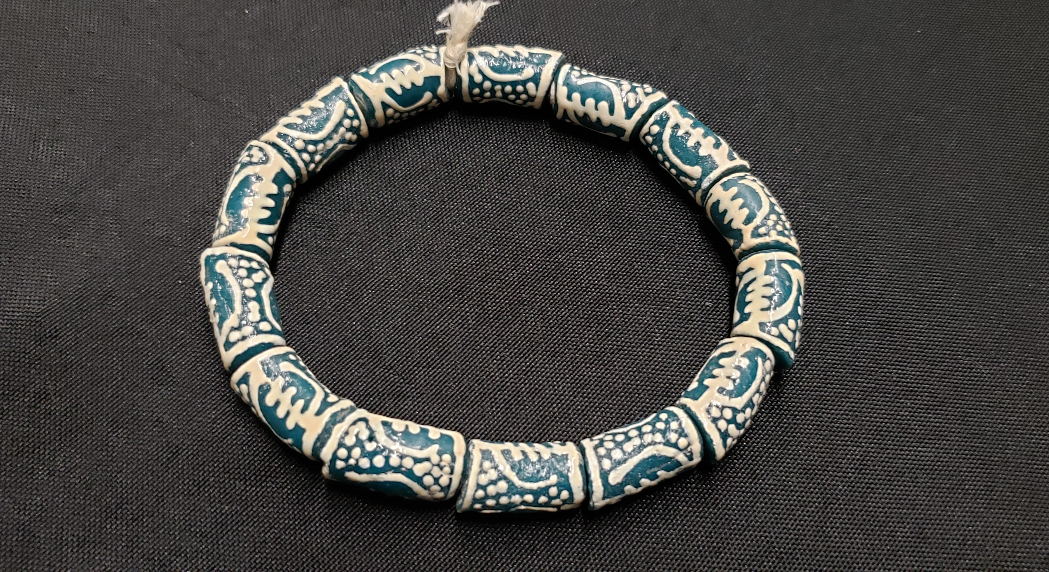 african beads gye nyame glass beads detail view