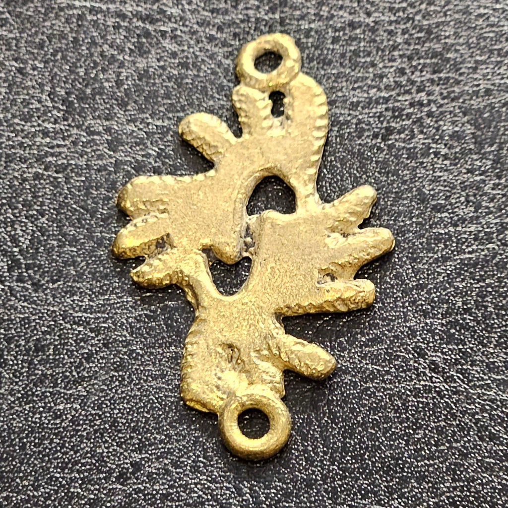 ashanti brass obi nka obi pendant side view