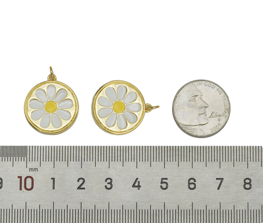 White Enamel Daisy Flower Coin Pendant - Round Charm 12mm