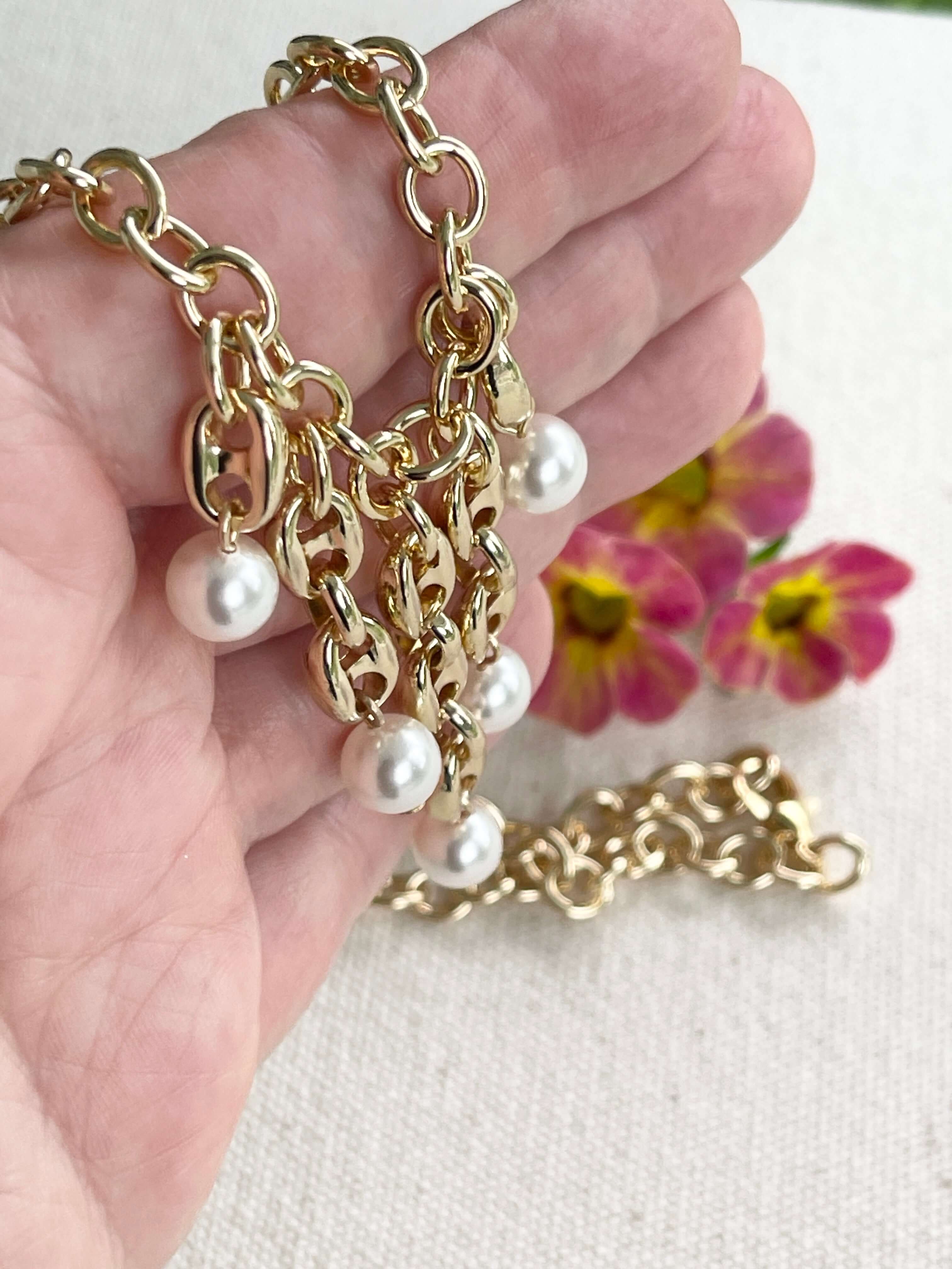 11mm x 8mm Pignose Mariner Chain - Made of plated brass and pewter - Sold by the foot - Ch-942