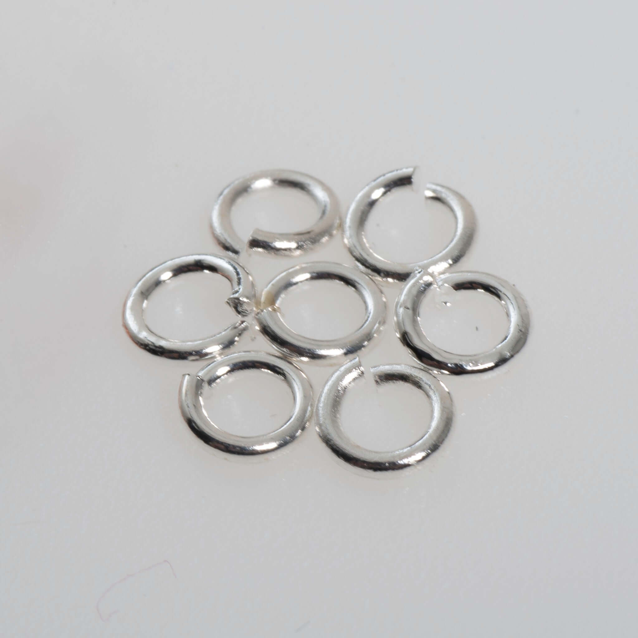 Jump Ring - 4mm 18 Gauge - Sold in 25 Gram Packs (Approx. 275pcs) J/R 4