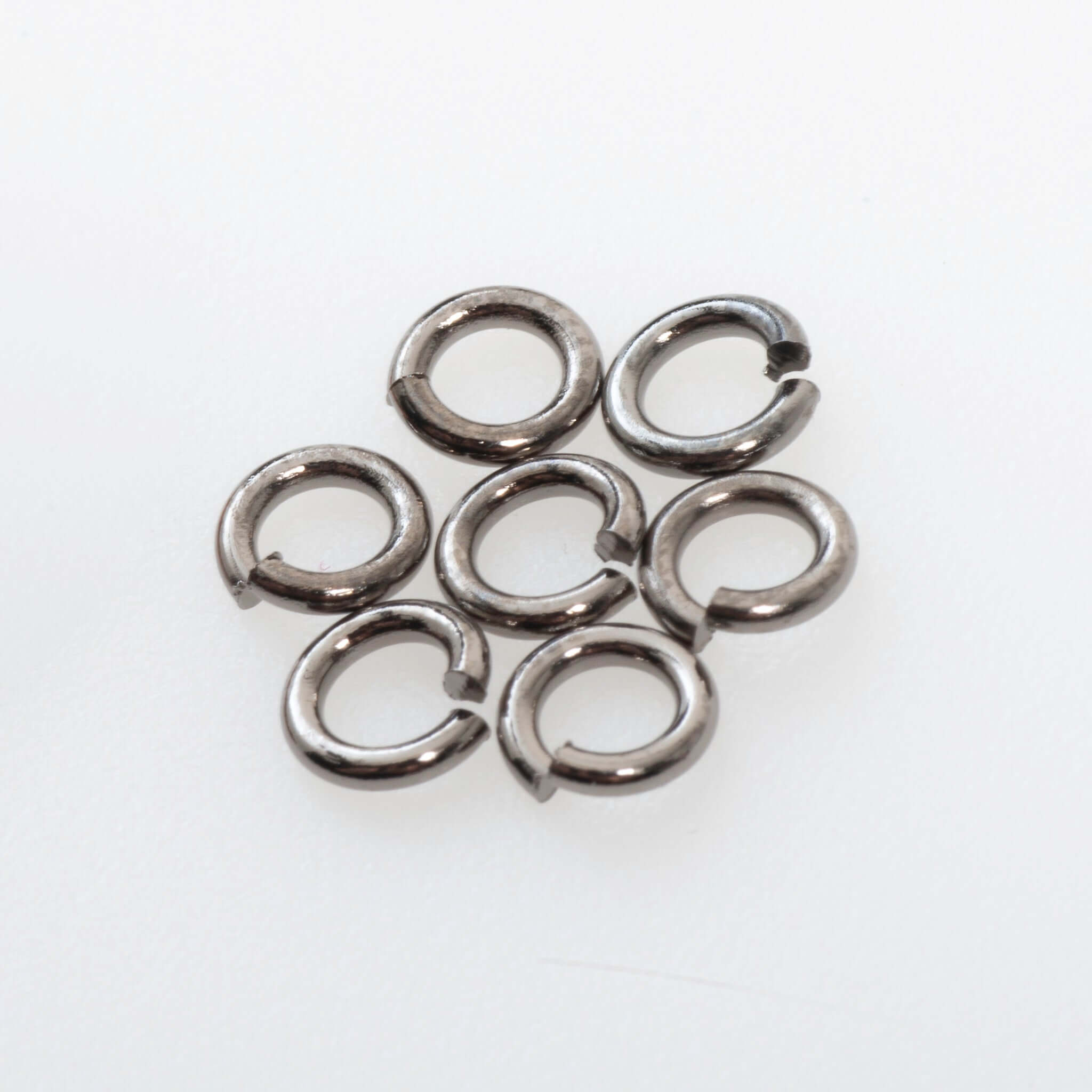 Jump Ring - 4mm 18 Gauge - Sold in 25 Gram Packs (Approx. 275pcs) J/R 4