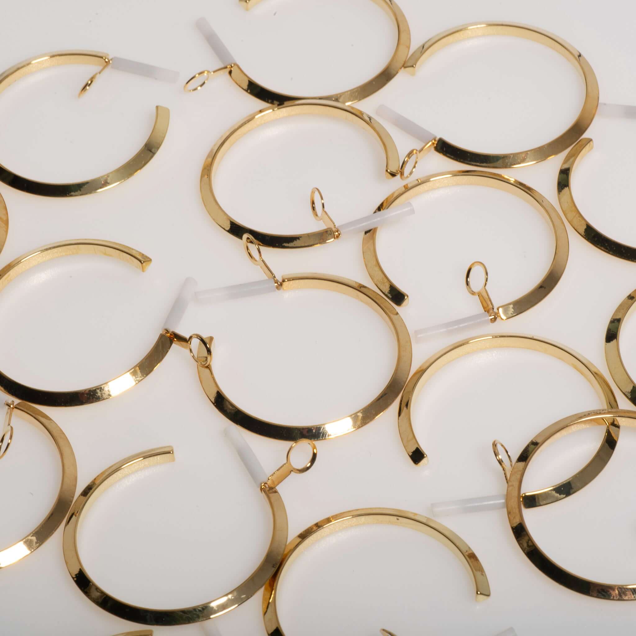 40mm Beveled Hoop Earrings w/ Earnut - Made of plated hollow brass wire - Sold individually - EW5017