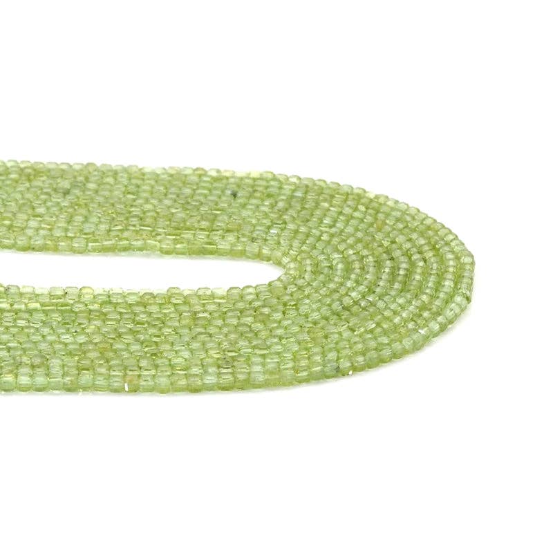 Peridot Faceted Cube Beads, 2.5mm, 15–16-Inch Strand