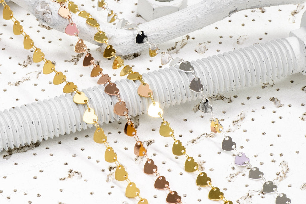 6mm x 5.5mm Flat Heart Chain - Made of Brass - Sold by the Foot