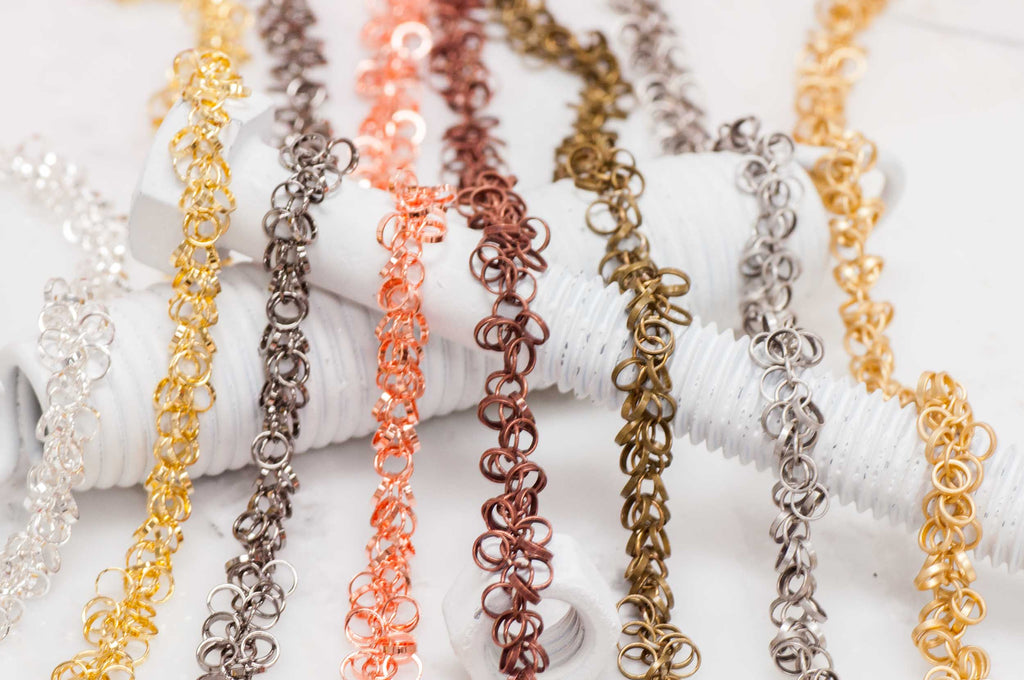 5mm Dangle Disc Chain - Made of plated brass - Sold by the foot - Ch-808