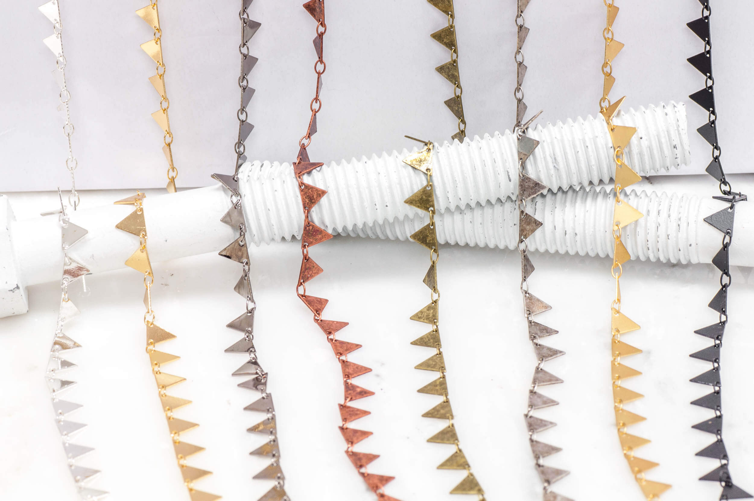 7.25mm Solid Triangle Pennant Drop Specialty Chain Sold by The Foot - CH 904