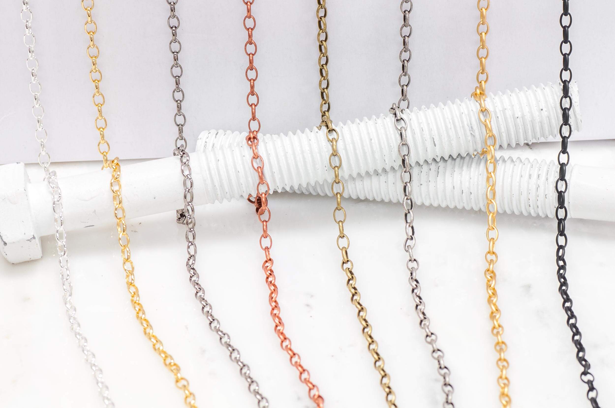 Oval Rolo or Belcher Chain - Medium Size 3.5mm x 5.5mm - Available in Multiple Colors - Sold by the Foot - CH 912